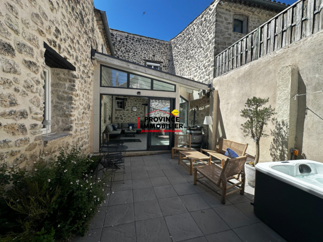 Magnifique Maison de Charme en pierres