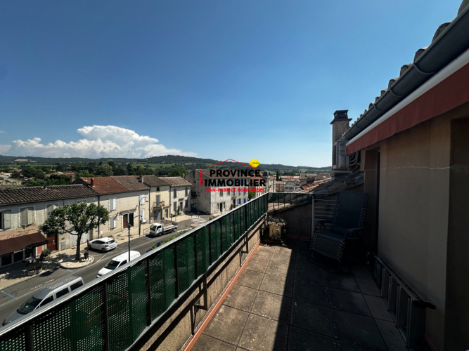 Spacieux Appartement avec 2 Balcons