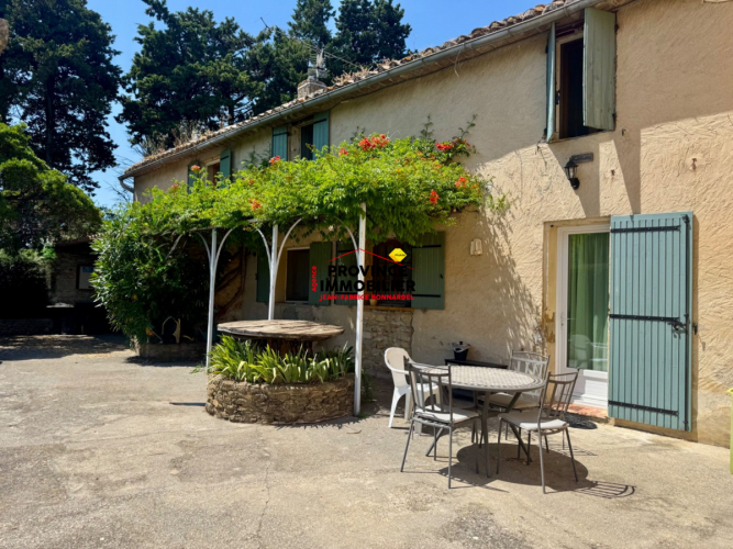 Maison de campagne avec vue