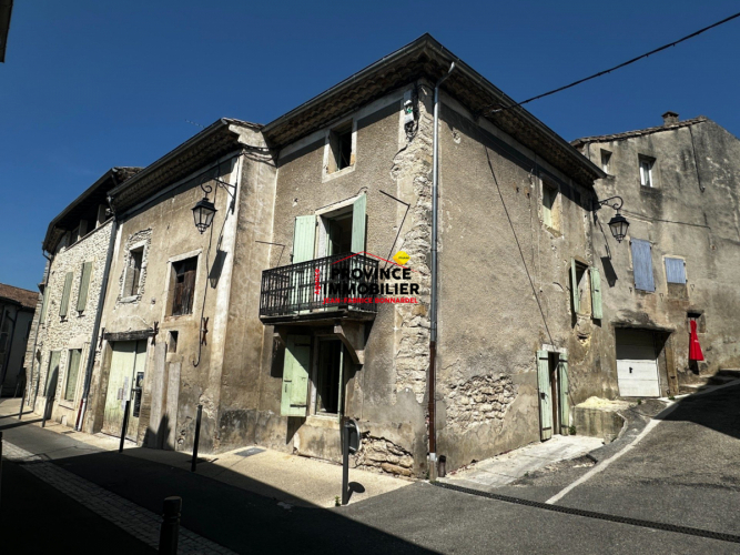 Maison de caractère au coeur du village
