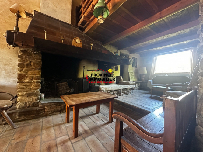 Propriété authentique avec vue dominante