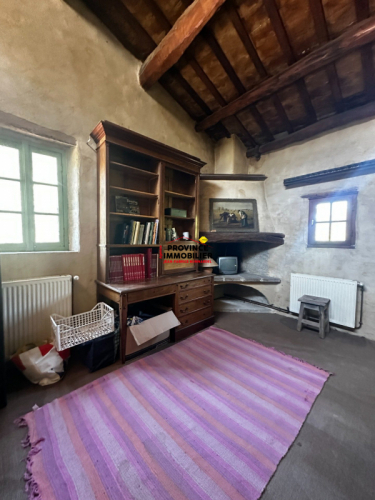 Propriété authentique avec vue dominante