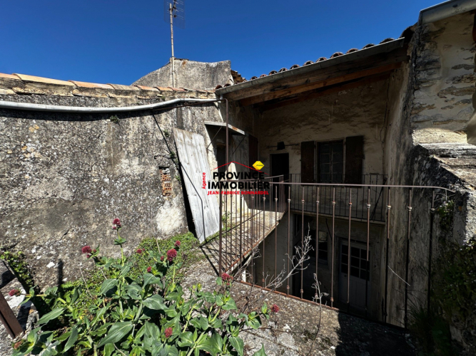 Maison de village à renover