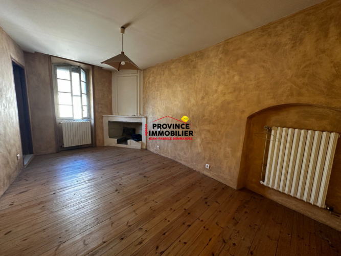 Maison de village à renover