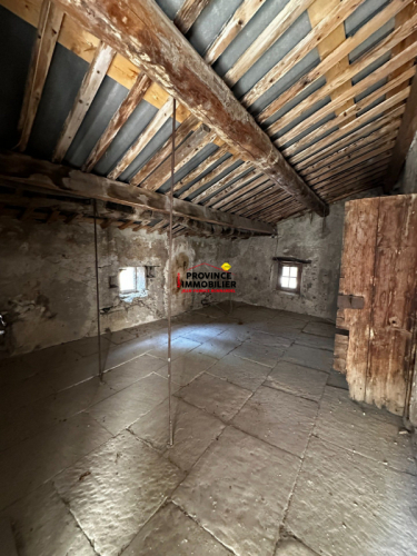 Maison de village à renover