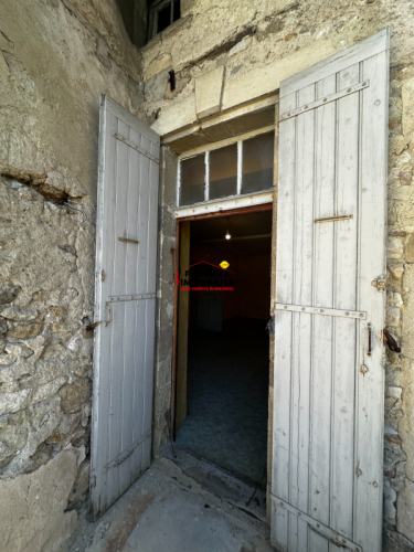 Maison de village à renover