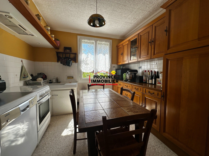 Lumineuse Villa de plain-pied