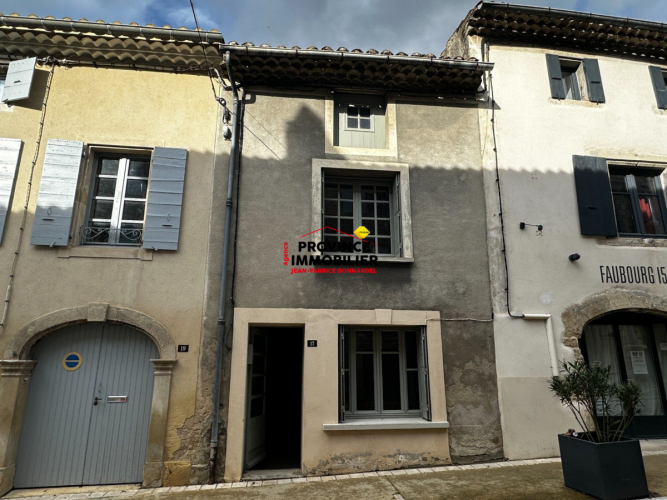 Maison de village avec potentiel intéressant