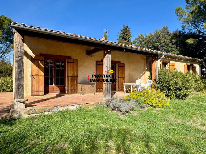 Villa provençale avec grand terrain