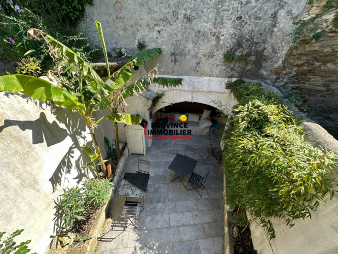Maison de Charme au cœur du village