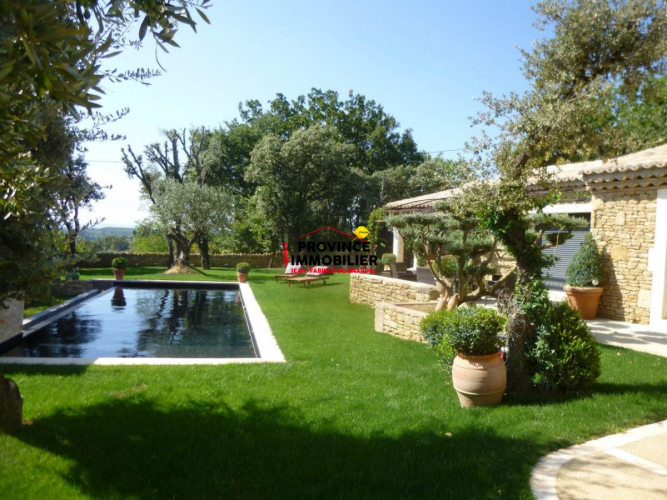 VILLA SUR LES HAUTEURS DE SUZE LA ROUSSE