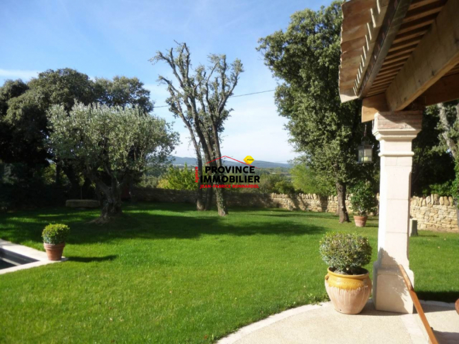 VILLA SUR LES HAUTEURS DE SUZE LA ROUSSE