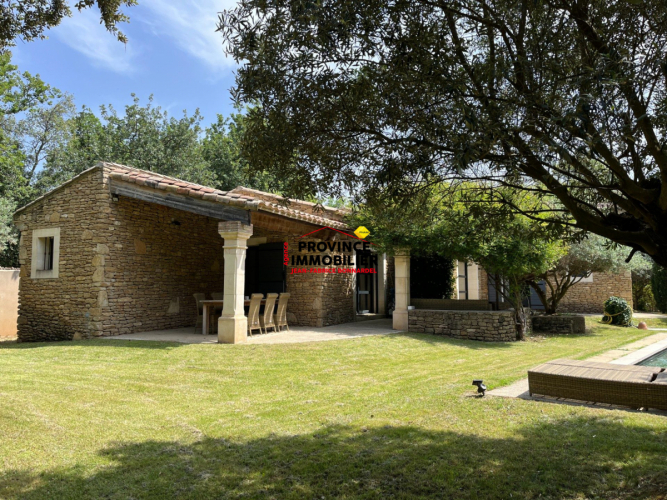 VILLA SUR LES HAUTEURS DE SUZE LA ROUSSE