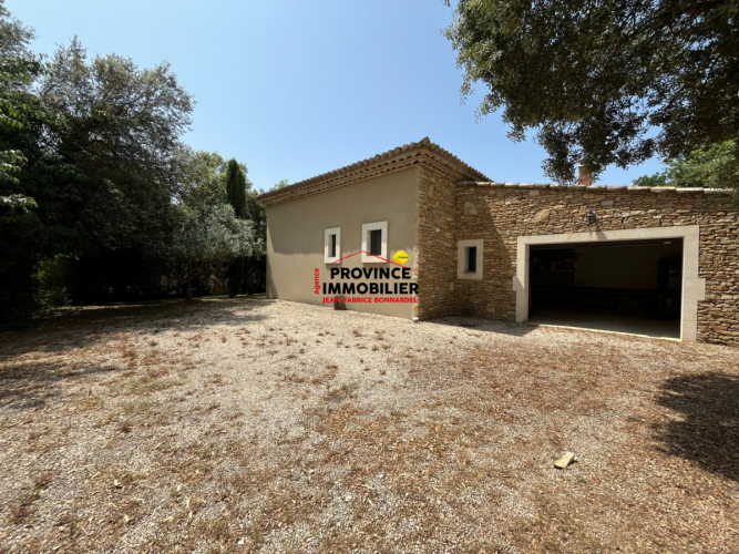 VILLA SUR LES HAUTEURS DE SUZE LA ROUSSE