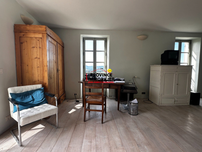 Maison de Charme Village recherché