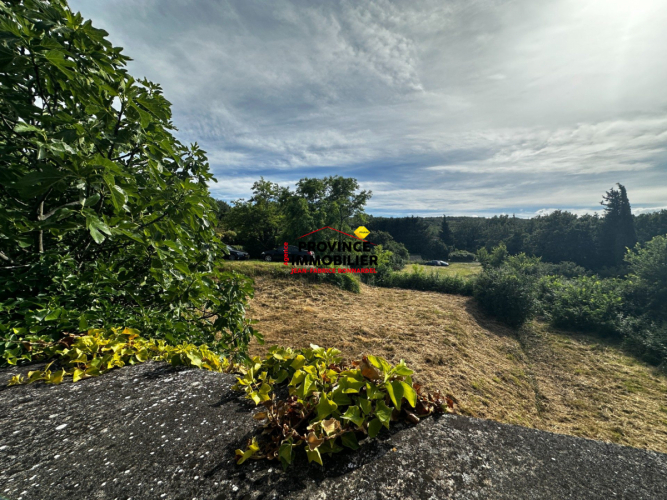 Maison de Charme Village recherché
