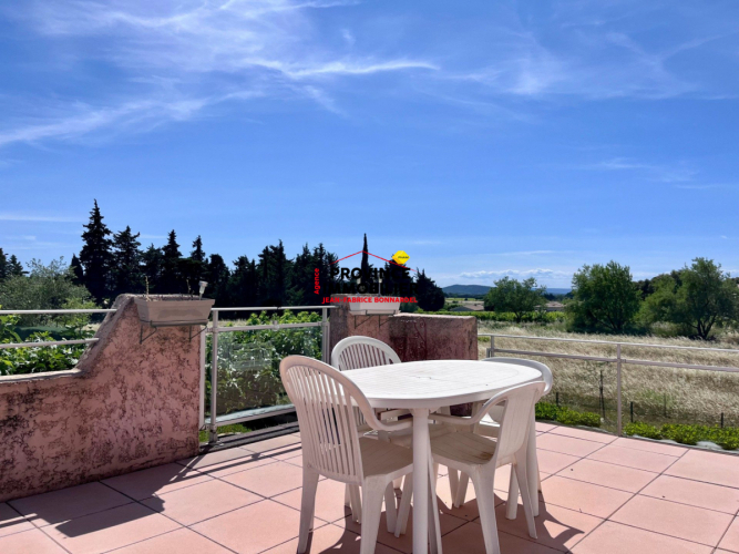 Vue Ventoux, grand terrain et beaux volumes