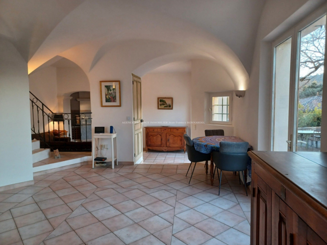 Villa provençale avec belle vue