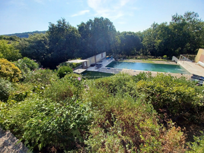 Villa provençale avec belle vue