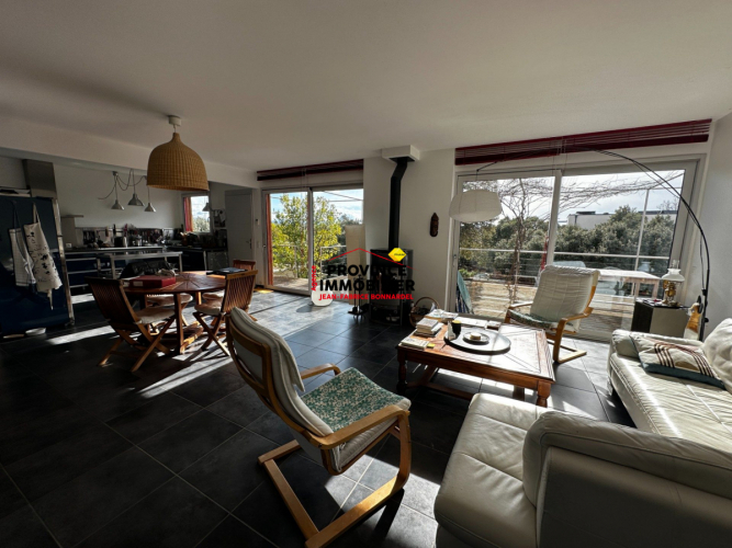 Très belle villa en ossature bois avec Vue magnifique sur le Mont Ventoux
