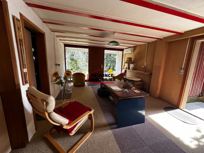 Très belle villa en ossature bois avec Vue magnifique sur le Mont Ventoux