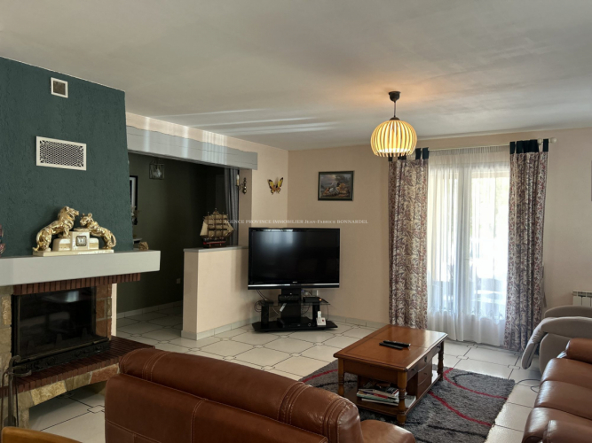 Villa provençale dans quartier recherché
