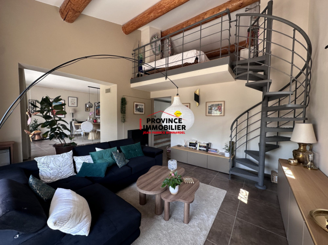 Magnifique Villa de standing sur grand terrain