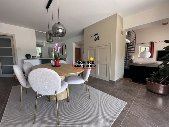 Magnifique Villa de standing sur grand terrain