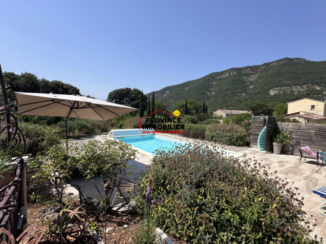 Magnifique Villa de standing sur grand terrain