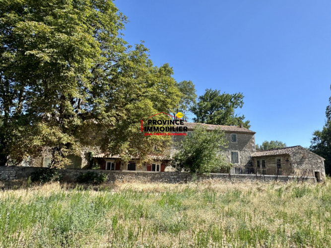 Magnifique ferme à rénover