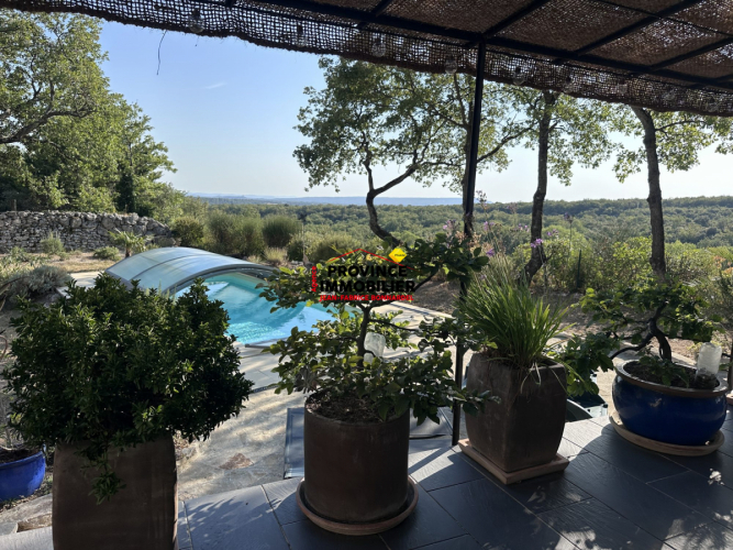 Villa avec magnifique vue