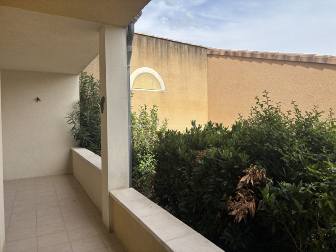 Appartement T3 avec terrasse et garage