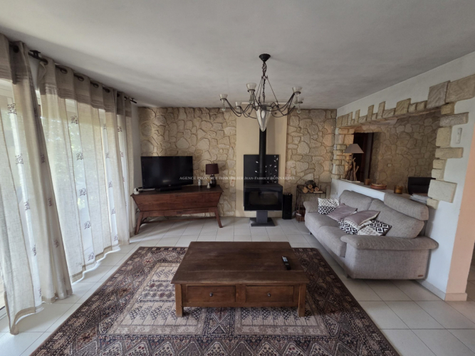 Maison à vendre Saint-Restitut