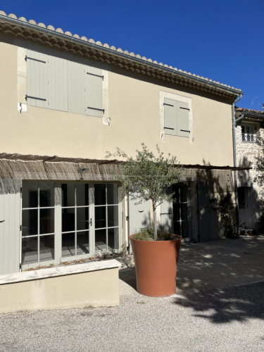 Logement neuf dans village