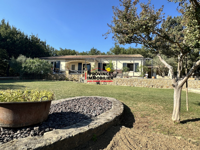 Villa très soignée avec Vue