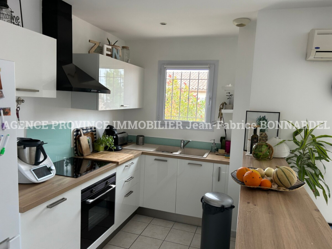 Appartement T3 avec terrasse - Résidence sécurisée