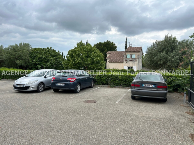 Appartement T3 avec terrasse - Résidence sécurisée