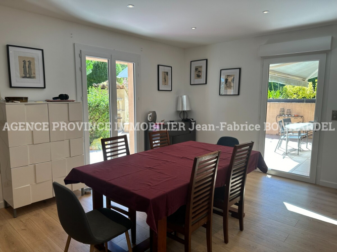 Superbe villa rénovée, environnement de qualité