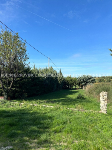 Villa rénovée avec goût en bordure de village