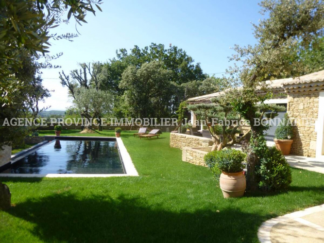 VILLA SUR LES HAUTEURS DE SUZE LA ROUSSE