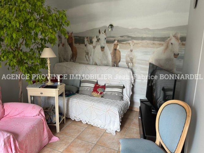 Belle villa provençale en campagne
