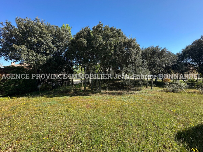 Secteur Résidentiel proche du village
