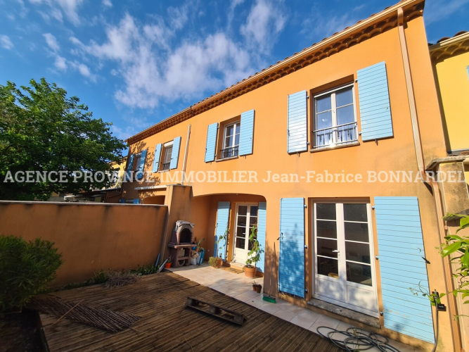 Proche Centre
