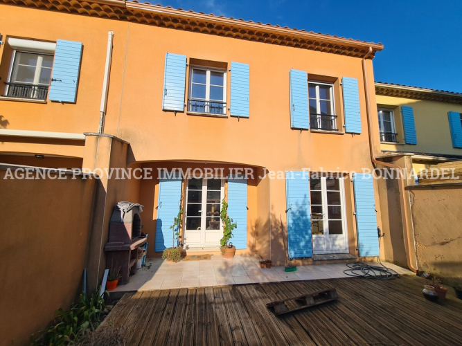 Proche Centre
