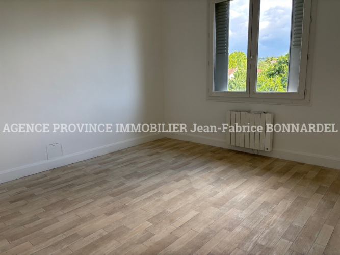 MAISON T4 AVEC JARDIN