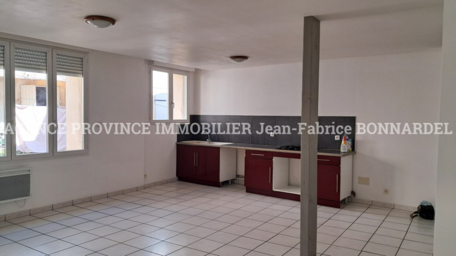 Maison de Ville avec Garage