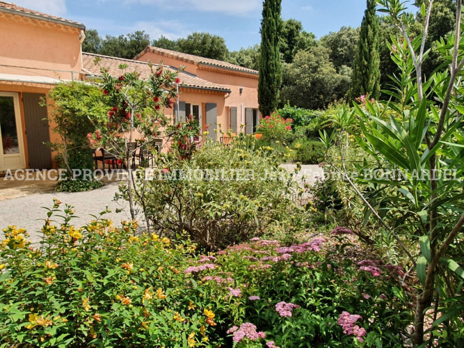 Villa de charme avec potentiel modulable