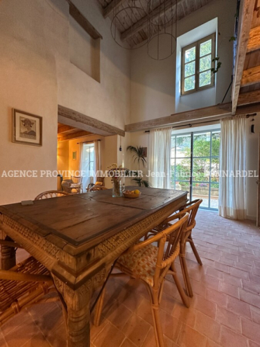 Maison de village de charme avec jardin