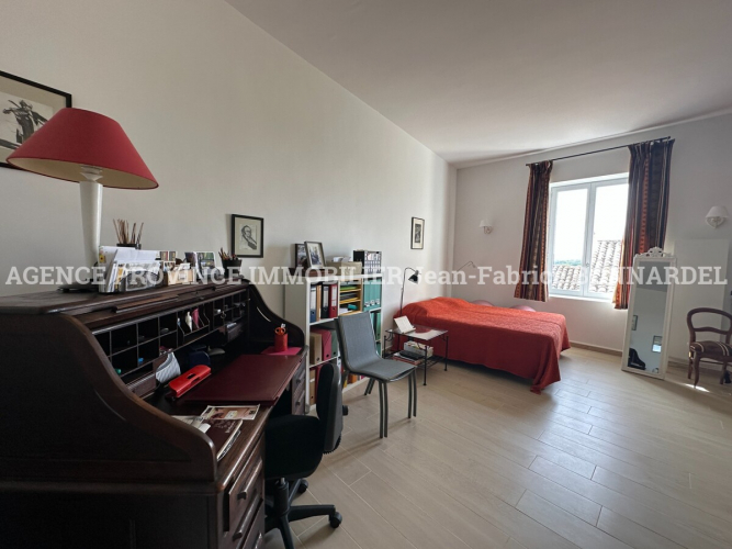 Lumineux Appartement, coeur de village