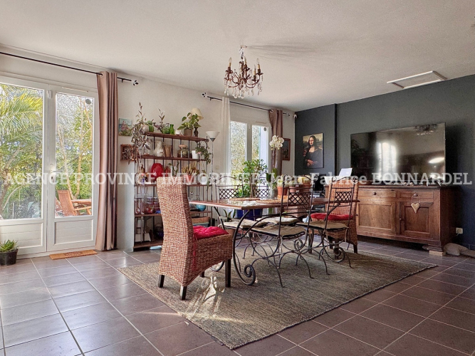 Charmante villa en Drôme Provençale